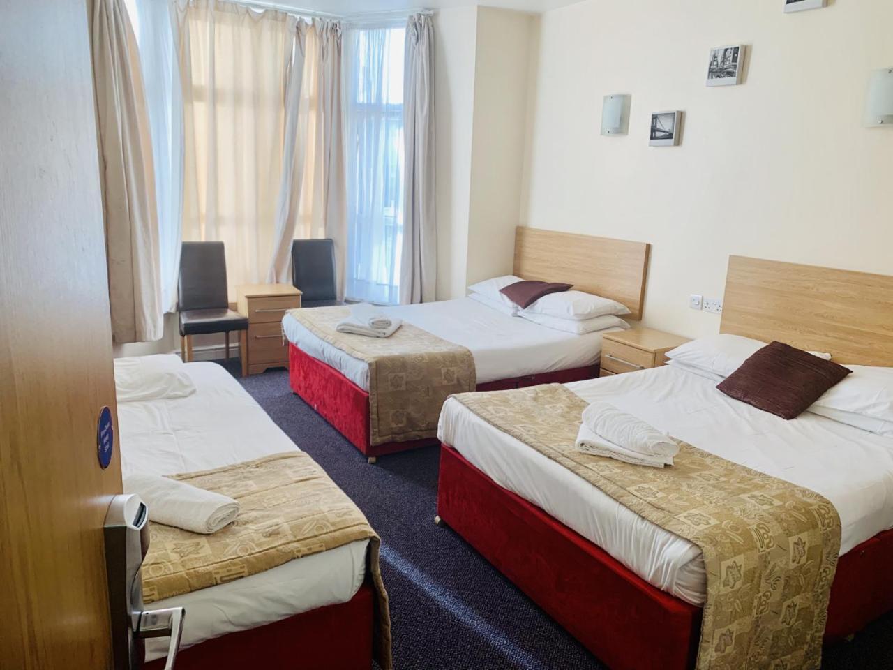 Britannia Inn Hotel Ilford Luaran gambar